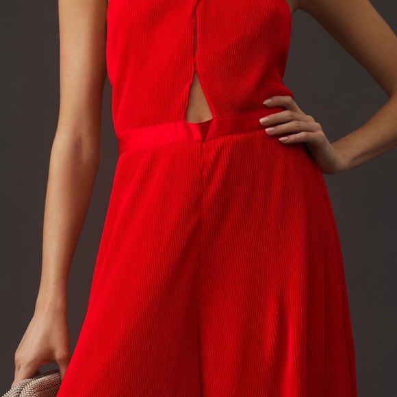 New By Anthropologie Plisse Halter Jumpsuit size 4 - Picture 2 of 4